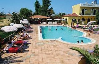 Aparthotel Stelios