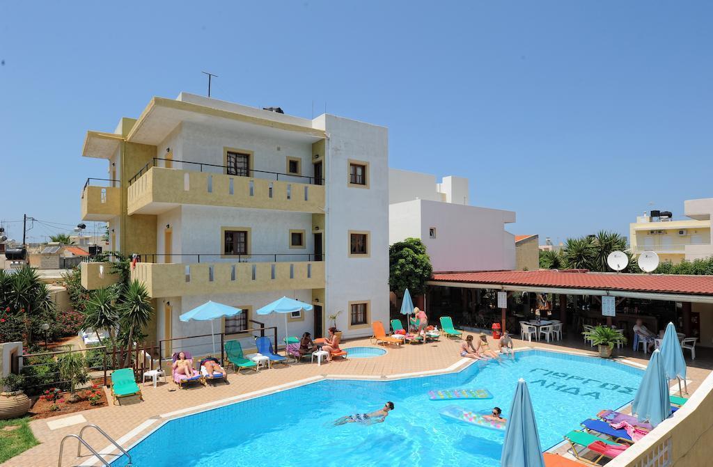 Aparthotel Stelios